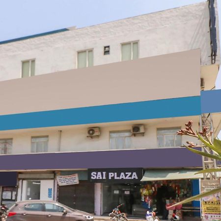 Capital O 80318 Hotel Sai Plaza Nueva Delhi Exterior foto