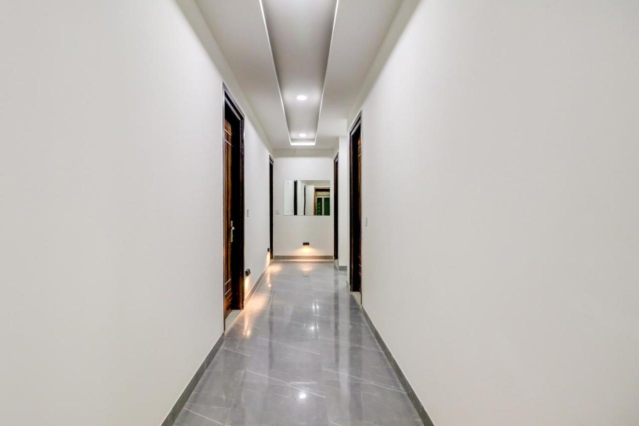Capital O 80318 Hotel Sai Plaza Nueva Delhi Exterior foto