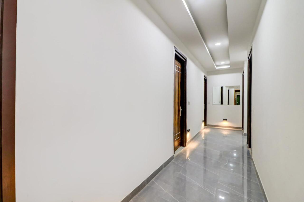 Capital O 80318 Hotel Sai Plaza Nueva Delhi Exterior foto